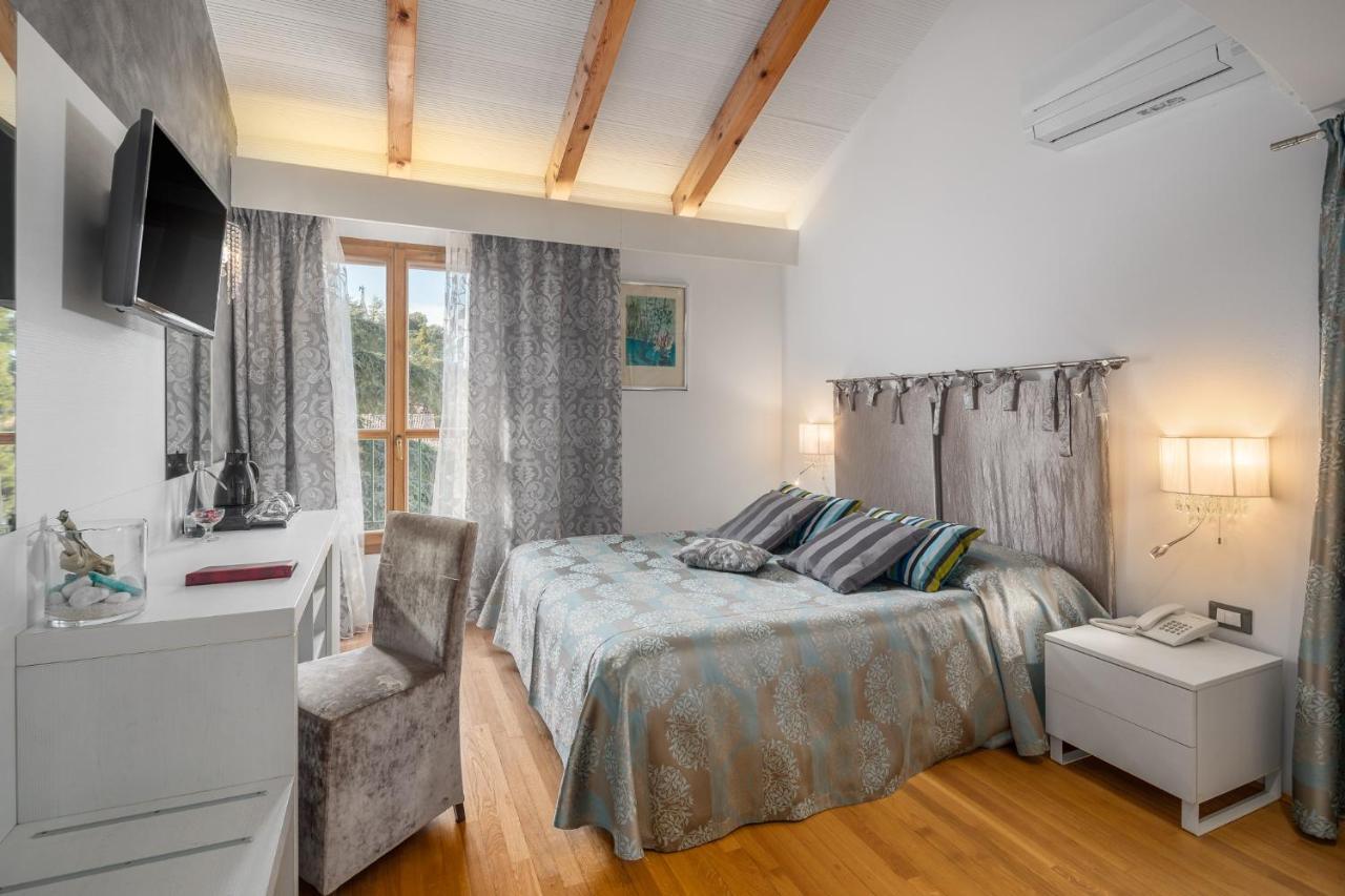 Hotel Cittar Novigrad Istria Eksteriør bilde