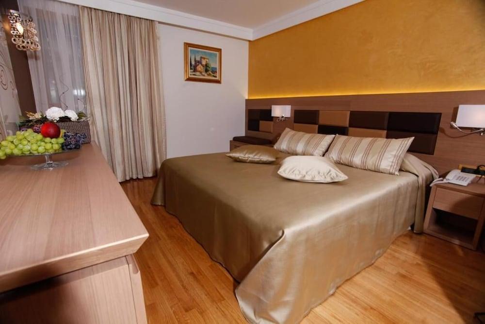 Hotel Cittar Novigrad Istria Eksteriør bilde