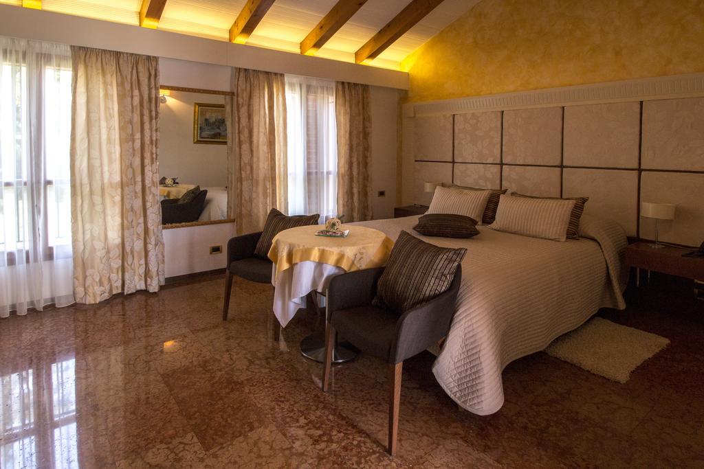 Hotel Cittar Novigrad Istria Eksteriør bilde